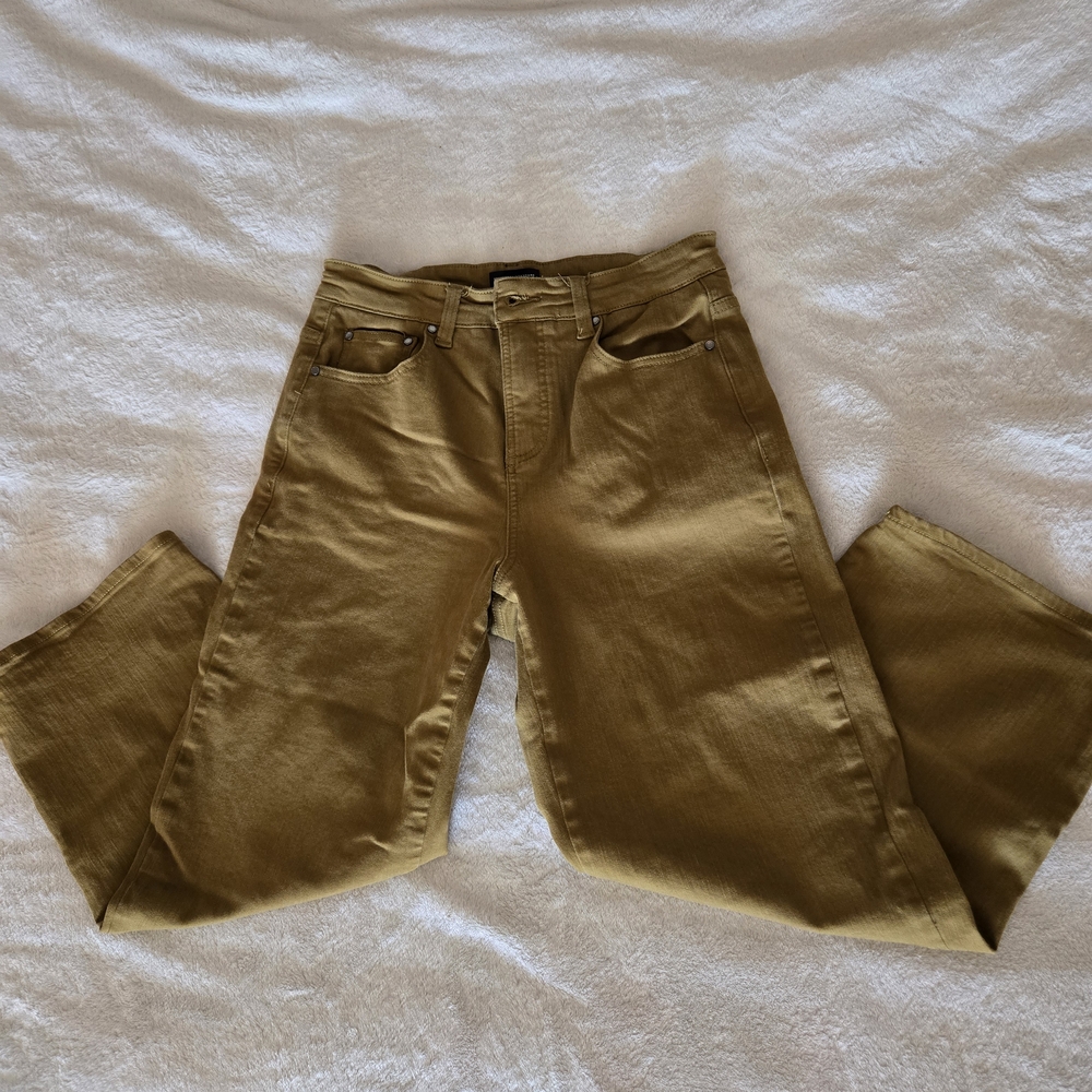 Classic Tan Women's Jeans